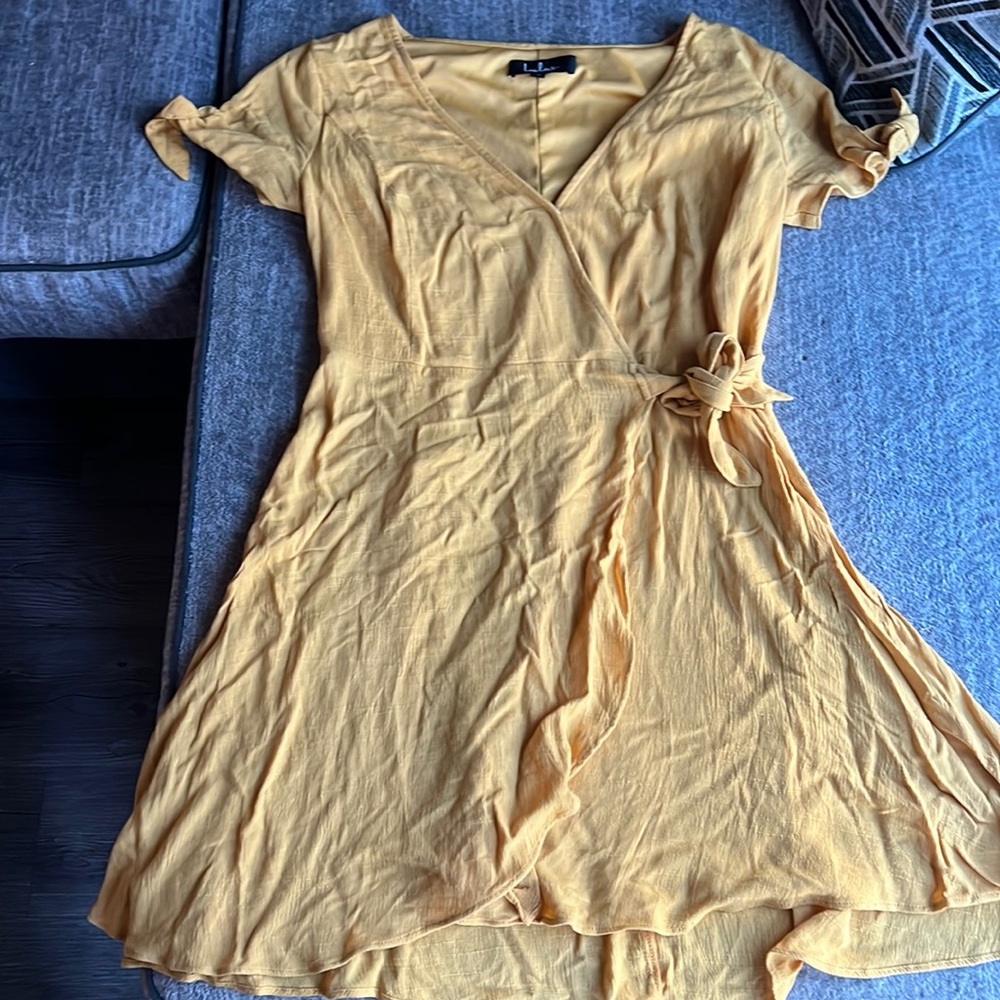 Lulu’s summer wrap dress